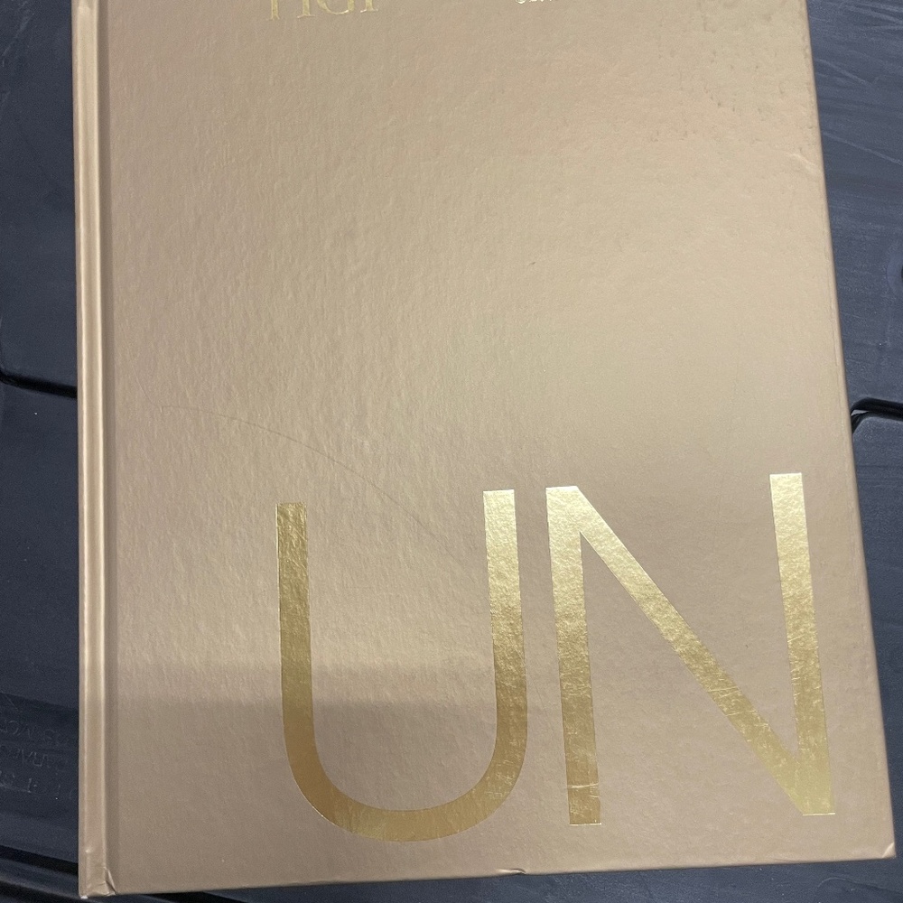 TIGI Presents The Unity Collection 2009 Dvd & Book